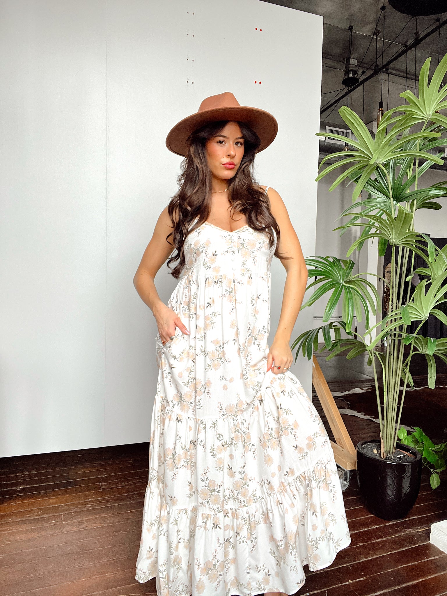 Weekend Stay Ivory Floral Maxi Dress
