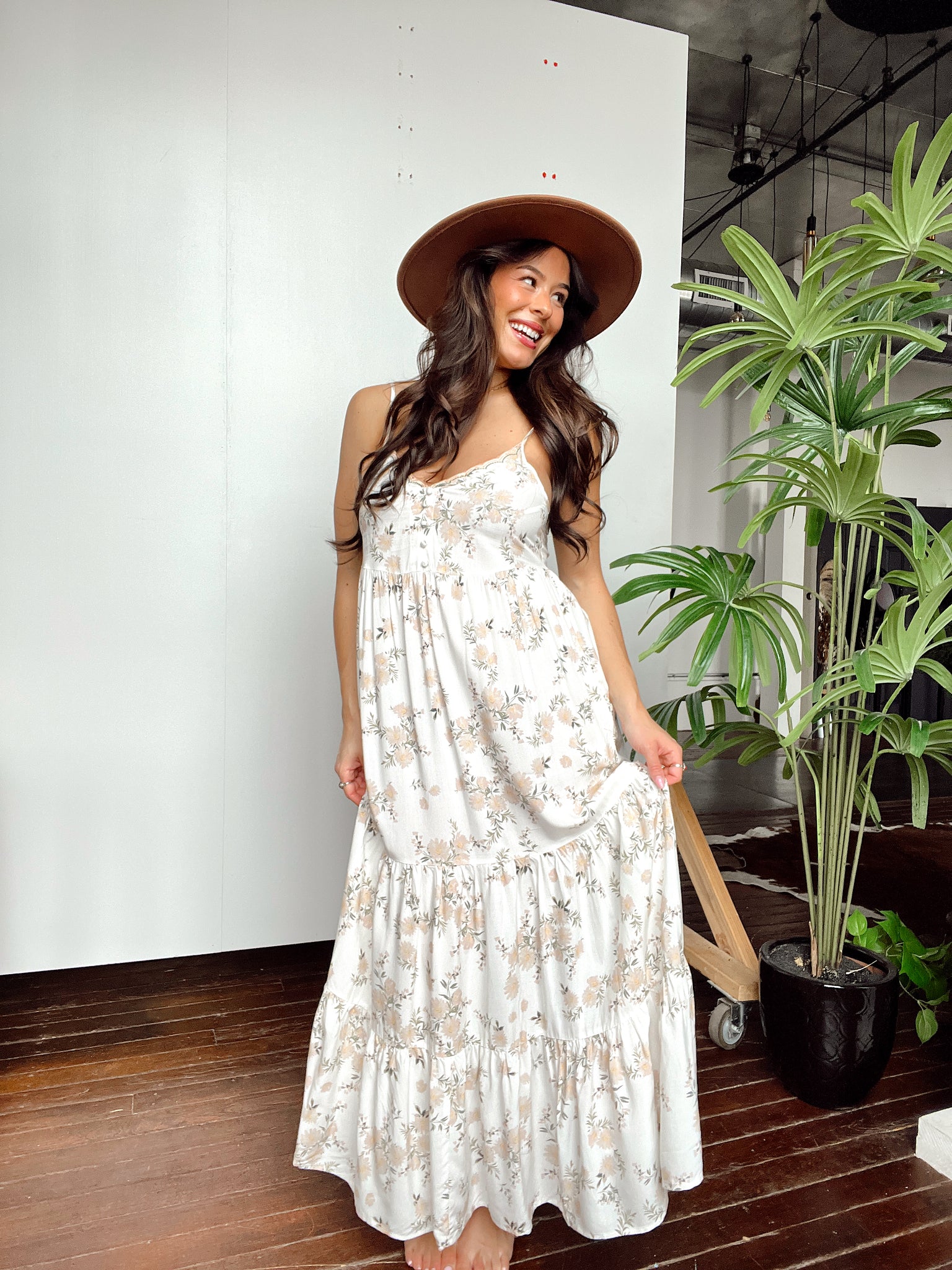 Weekend Stay Ivory Floral Maxi Dress