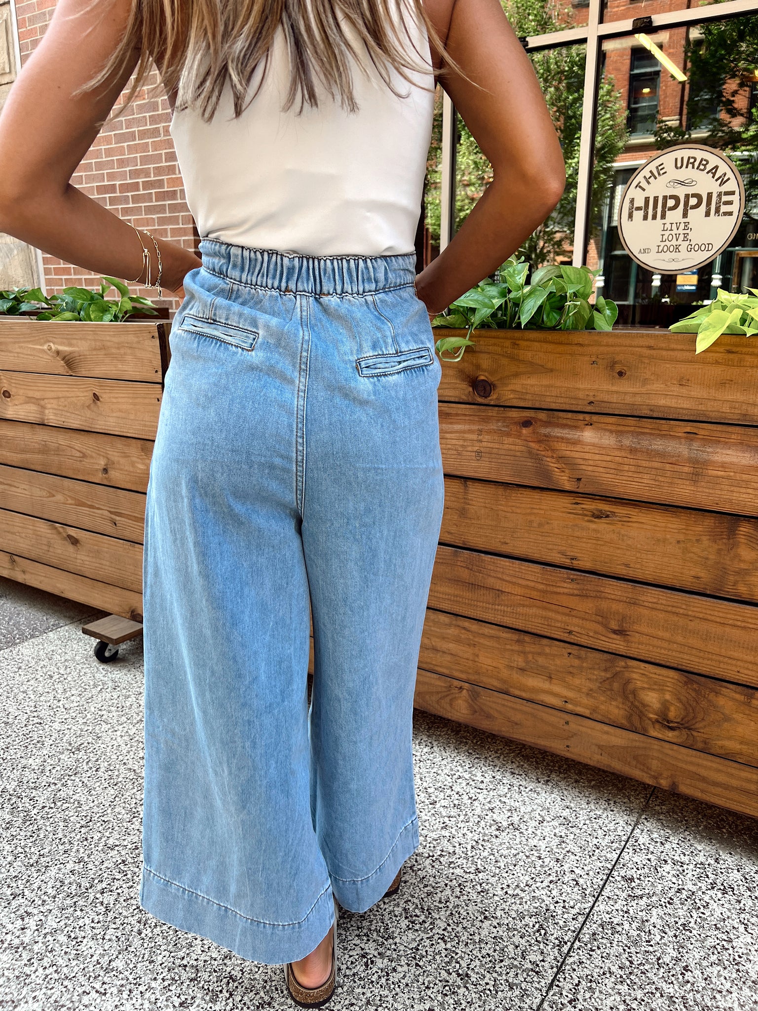 FINAL SALE- Enjoy The Ride Light Wash Cropped Wide Leg Jeans
