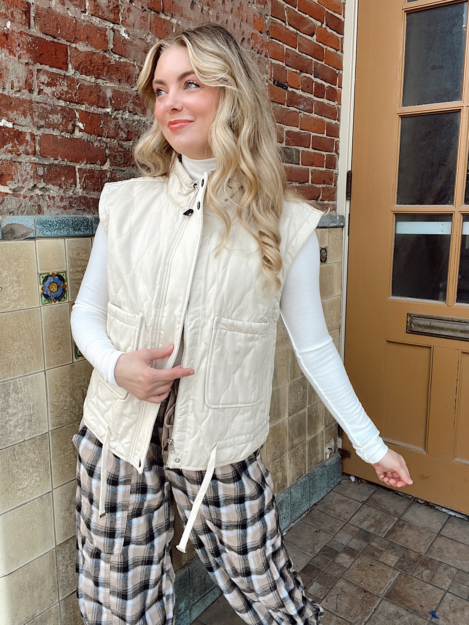 Marshmallow Stroll Vest Cream
