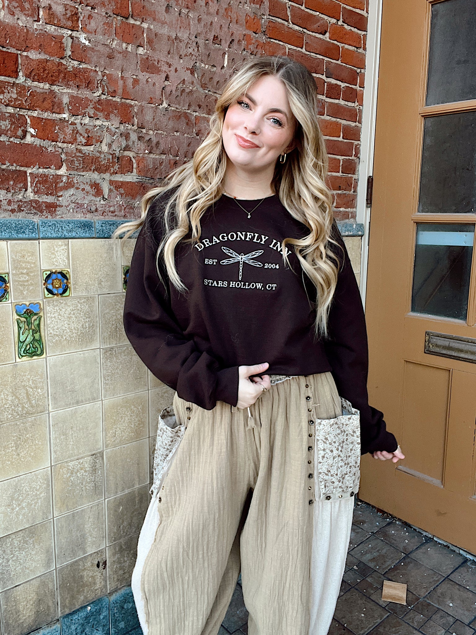 Dragonfly Inn Embroidered Sweatshirt