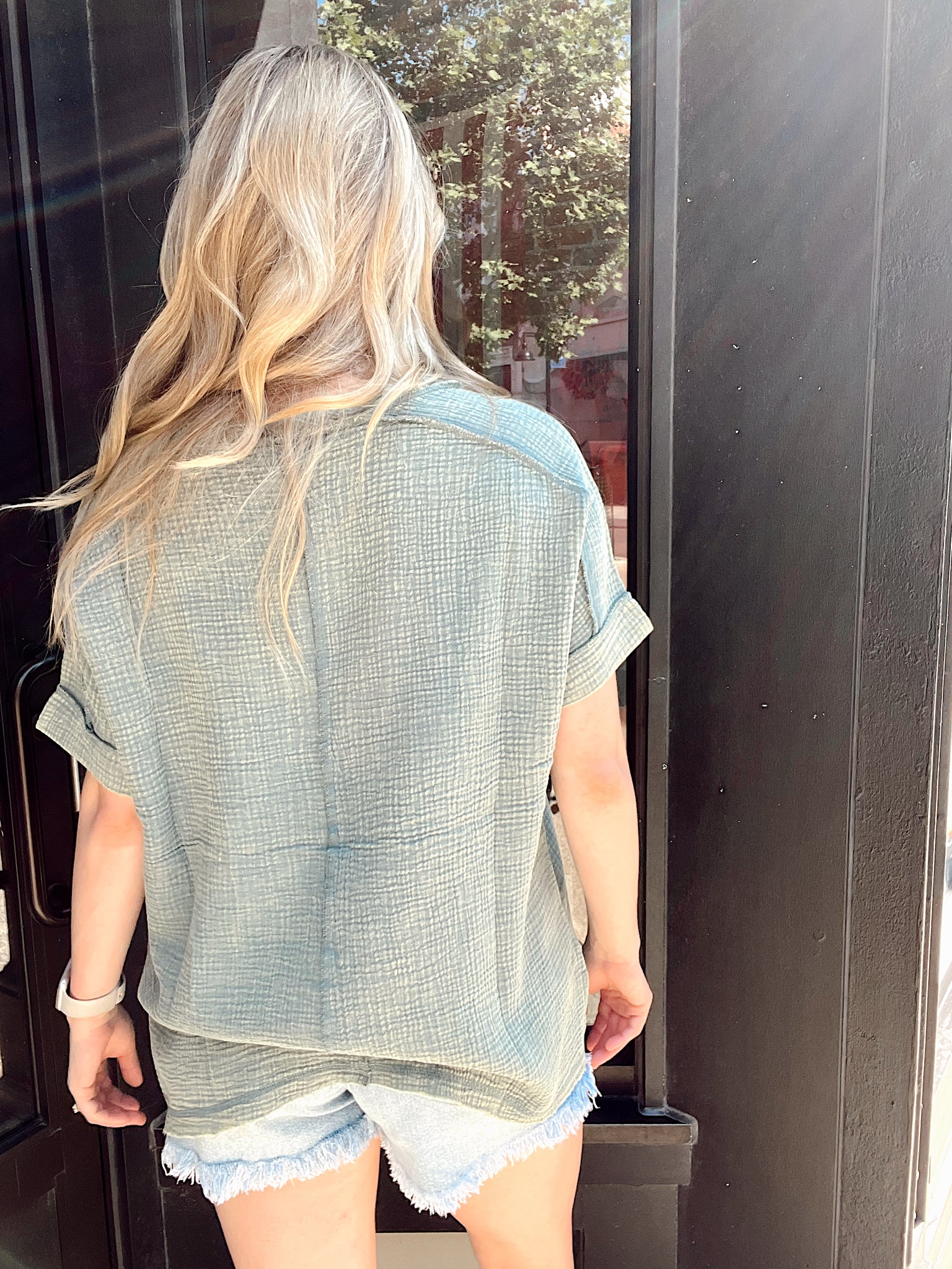 Annsley Jade Acid Washed Tee