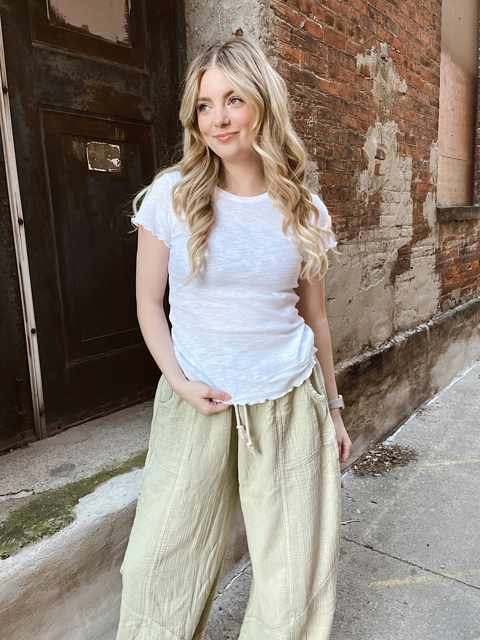 Gracelynn White Tee