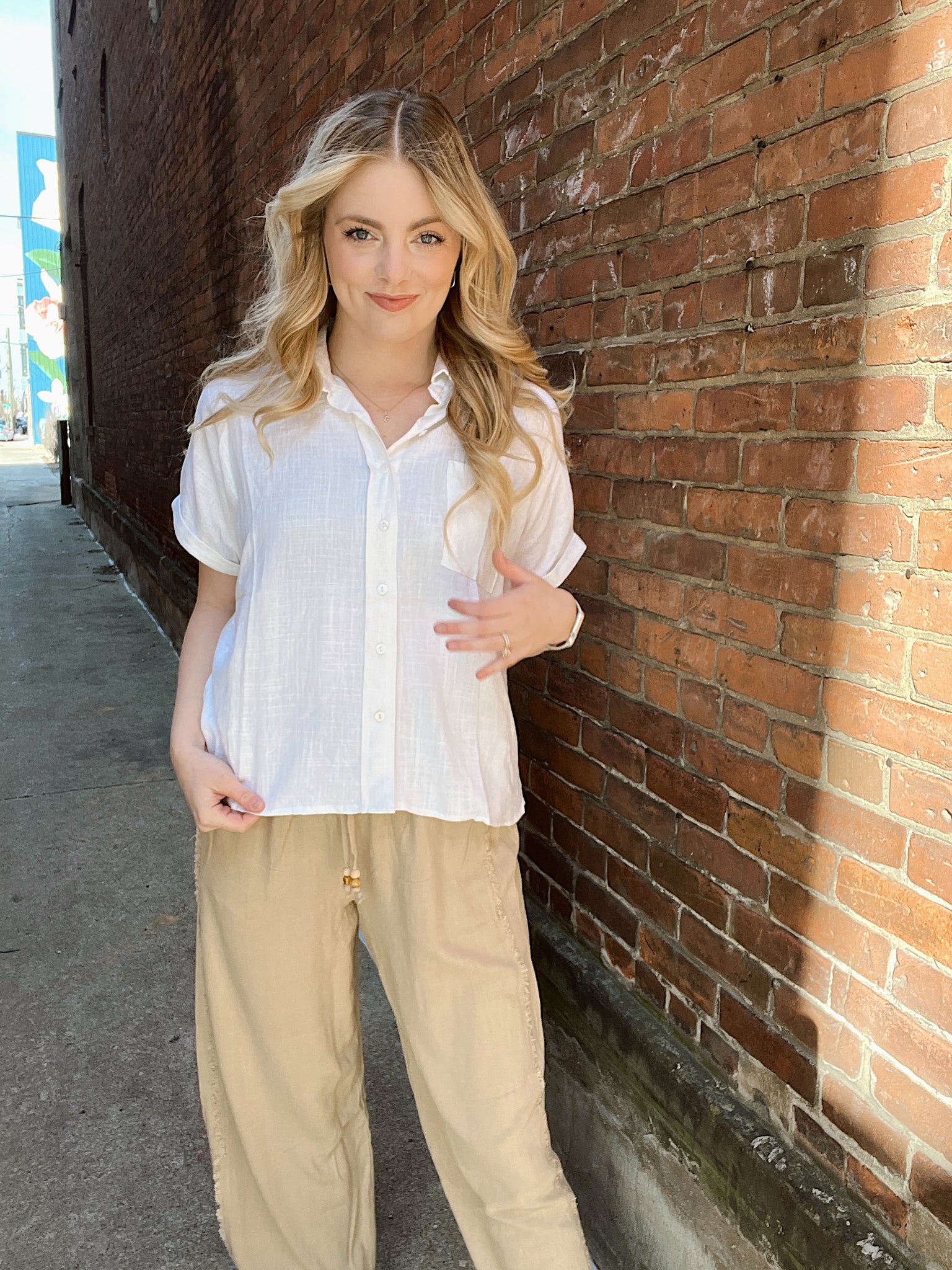 Florida Livin' Off White Button Up