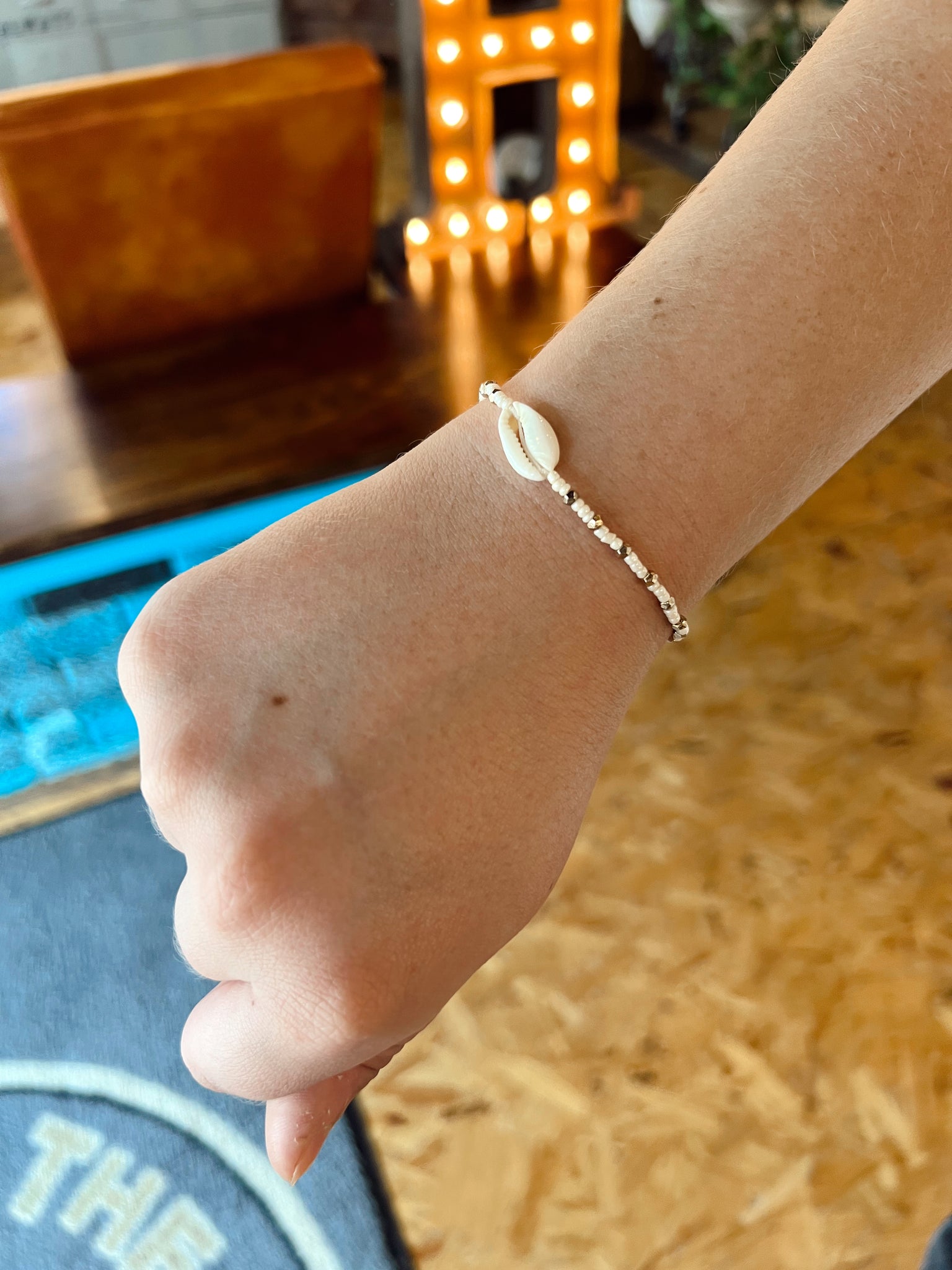Ivory Beaded Sea Shell Bracelet