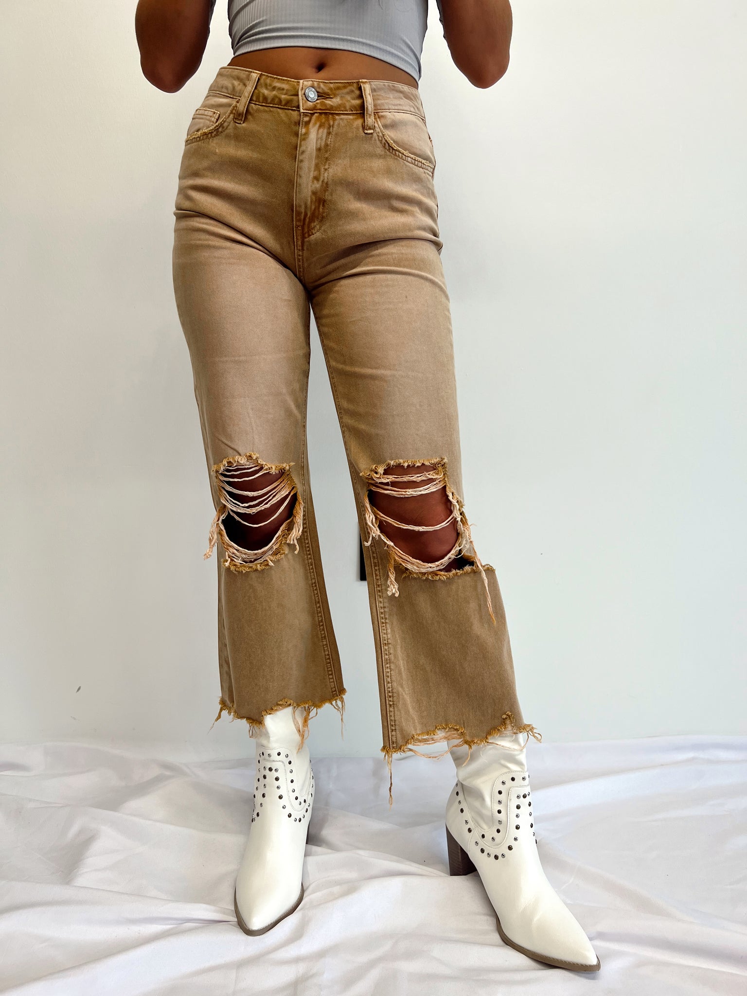 Vervet Camel 90's Vintage Ankle Straight Jeans